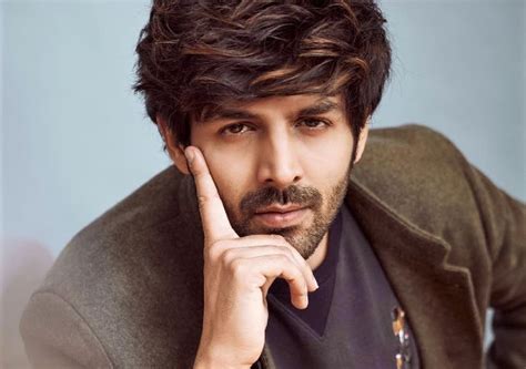 Satya Prem Ki Katha Kartik Aaryan Has A Heart Wrenching Day At Shoot Shares A Picture