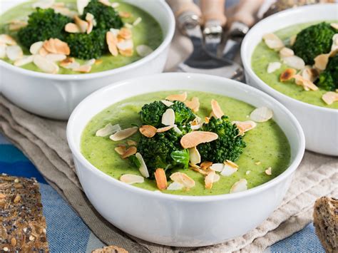 Brokkolisuppe Mit Schmand Rezept