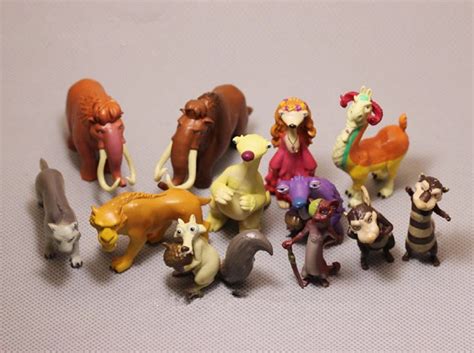 Free Shipping Ice Age 5 Children Action Figures Moive Tv Animal Toy