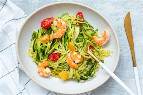 Spaghettis De Courgettes Aux Crevettes La Cuisine D Aur Lie