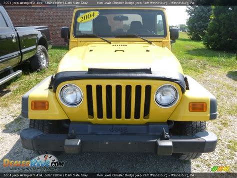 2004 Jeep Wrangler X 4x4 Solar Yellow Dark Slate Gray Photo 11