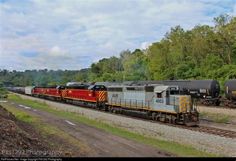 Avr 4003 Allegheny Valley Railroad Emd Gp40 2 At Bruceton Pennsylvania