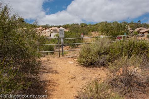 Luelf Pond Open Space Preserve Hiking San Diego County