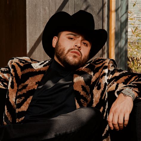 Gerardo Ortiz El Mundo Es Tuyo Lyrics Genius Lyrics