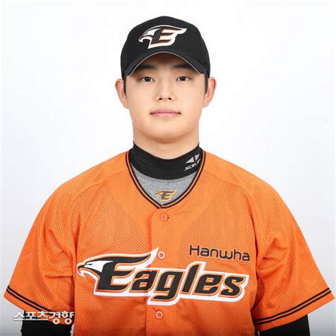 Kbo 막내 한화 문동주 몸 만든 뒤 신인왕·ag 도전