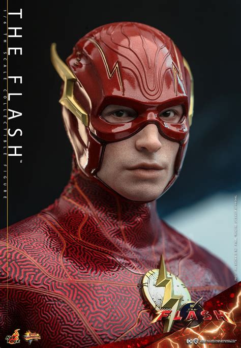 The Flash Sixth Scale Figure By Hot Toys Sideshow Collectibles