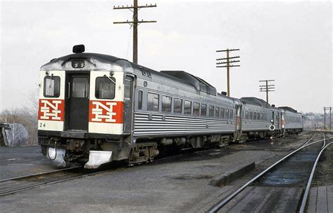 New Haven Railroad Budd Rdc Rdc Rdc Are Seen In An