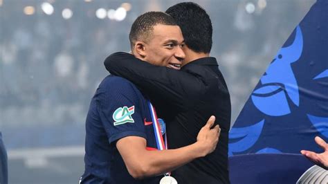 Mbappé PSG rétropédalage influence et mise en demeure les dessous d