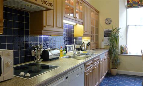 HOLIDAY ACCOMMODATION EDINBURGH - Holiday apartments Edinburgh