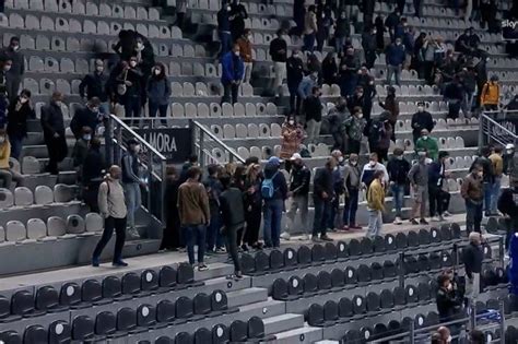 Pubblico evacuato agli Internazionali di Roma durante Sonego Thiem c è