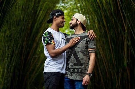 Signs Your Boyfriend Is Secretly Gay What To Do Mindful Cupid