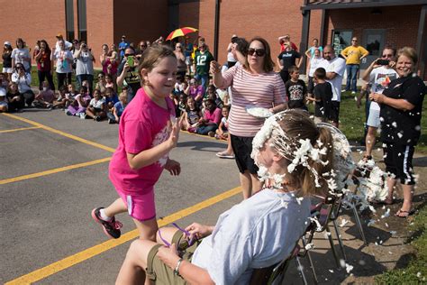 Field Day At Park Ave Park Avenue Elementary School Held Flickr