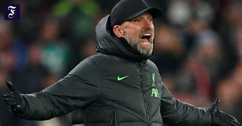 Liverpool Trainer In Rage Klopp Legt Sich Mit Moderator An