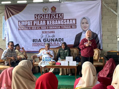 Sosialisasi Pilar Kebangsaan Dwita Ria Ajak Masyarakat Rajut