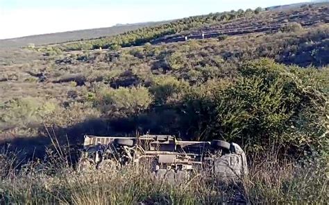 Choca Y Vuelca Camión De Sabritas En La Carretera Parral Jiménez La Opción De Chihuahua