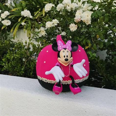 Check Out My Tutorial For A Fabulous Minnie Pumpkin Fall Halloween Decor Halloween Pumpkins