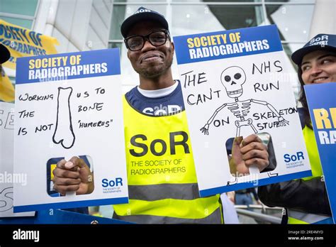 London Uk July Radiographers At A Picket Line Outside