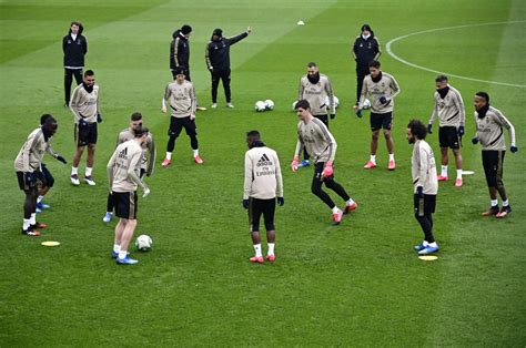 All Spanish league teams cleared to start group training | Daily Sabah