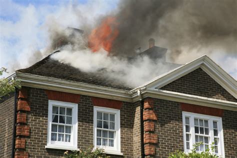 ¿qué Hacer Si Tengo Un Incendio En Casa 4 Consejos A Seguir