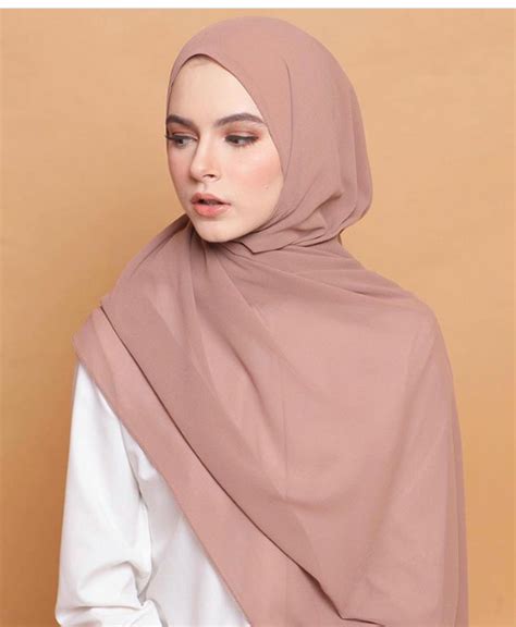 Hijab Fashion Inspiration Style Inspiration Fashion Photography Poses