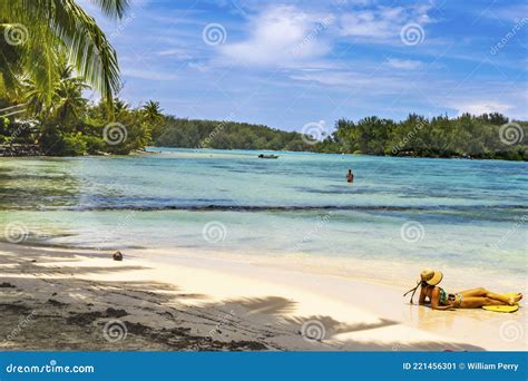 Colorful Sunbather Hauru Point Palm Trees Blue Water Moorea Tahiti