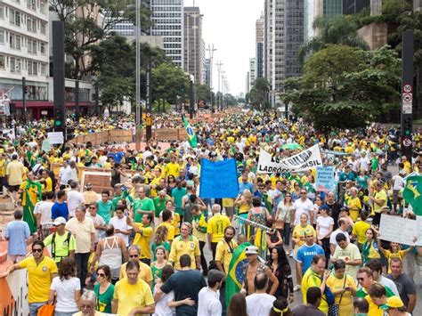 G Manifestantes Fecham Av Paulista No Maior Ato Anti Dilma Deste