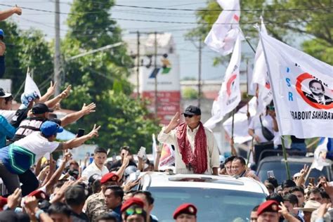 Pulang Kampung Langowan Prabowo Subianto Minta Doa Restu Arenapost Id