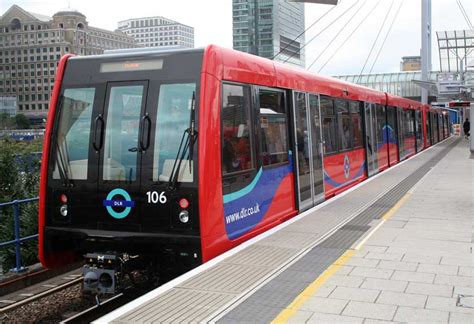 Docklands Light Railway Dlr Britain Visitor Travel Guide To Britain