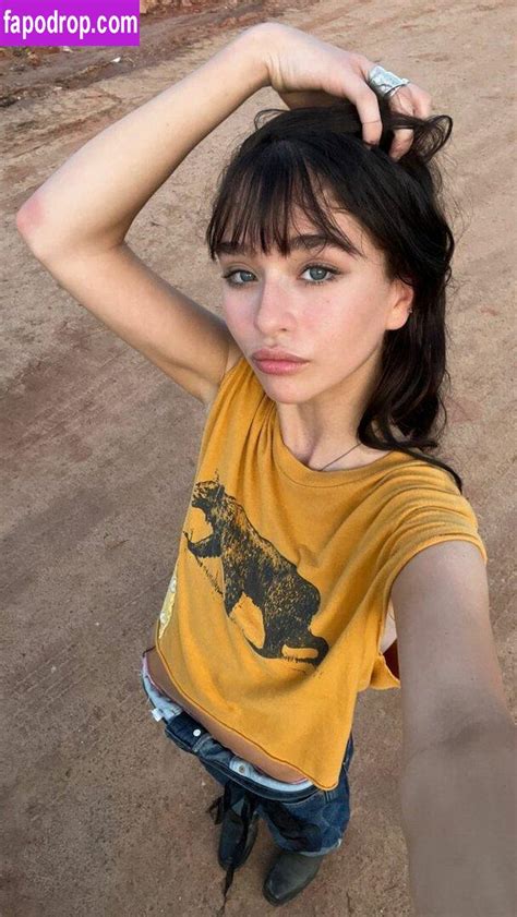 Malina Weissman Malinaweissman Leaked Nude Photo From Onlyfans And