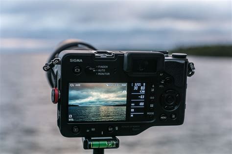 Sigma SD Quattro Review | Highest Resolution & Most Unique Mirrorless ...