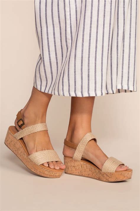 Beaches Natural Platform Sandals In 2021 Platform Sandals Sandals