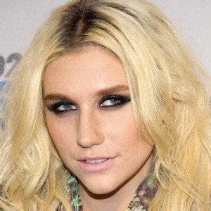 Kesha - Age, Family, Bio | Famous Birthdays