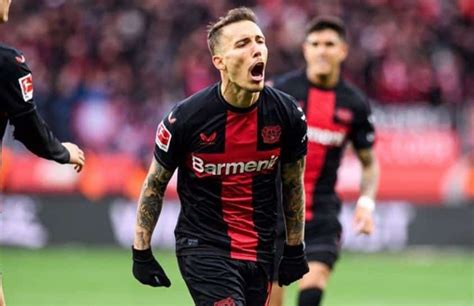 Bundesliga Bayer Leverkusen Continue Unbeaten Run With 3 2 Win Against