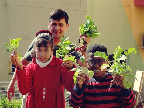 Projeto Integral Escola Osvaldo Galupo Horta Escolar