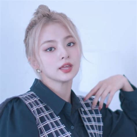 Kpop Girls Girl Blonde