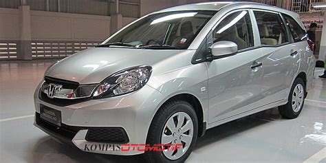 Foto Berburu Honda Mobilio Bekas Harga Termurah Dijual Rp 90 Jutaan