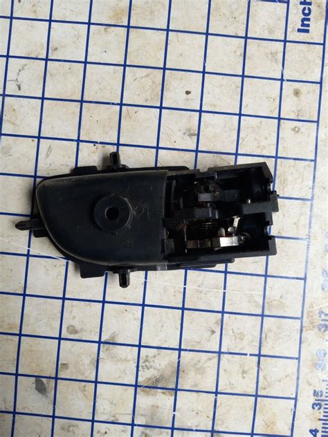 2006 2010 TOYOTA YARIS FRONT LEFT DRIVER SIDE INTERIOR INSIDE DOOR