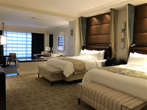 The Palazzo Las Vegas Review: All Suite Elegant Luxury