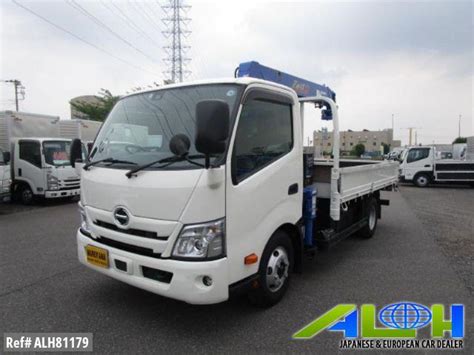 Japan Used Hino Dutro Crane Truck For Sale