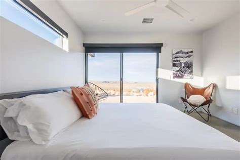 Caelum Joshua Tree Modern Cowboy House