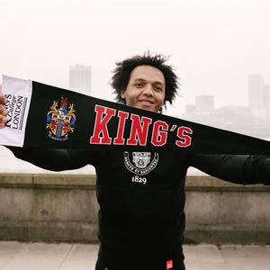 King's College London Pennant Flag – The Union Shop