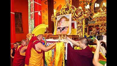 Panchen Lama Bday Of Th Panchen Lama Celebrated At Bylakuppe