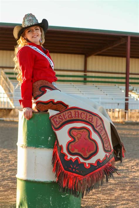 Putting The Ranch In Rodeo Queening Cowgirl Magazine