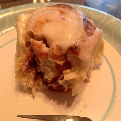 Easy Homemade Cinnamon Rolls Recipe