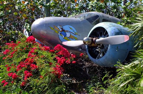 Abandoned Plane On Disneys Castaway Cay Bahamas Castaway 35mmman