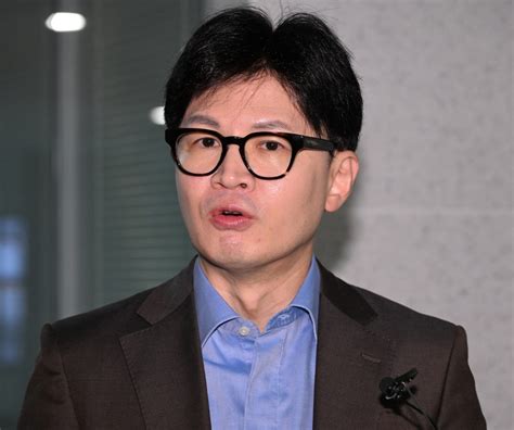 尹과 차별화 나선 한동훈에 민주당도 깜짝 대표 되면 위협적 네이트 뉴스