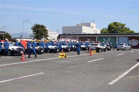 静岡県警察本部交通部 On Twitter 5月1日高速隊創設50周年を迎えるにあたり、本日高速隊のパトカー等が集結し、創設50周年記念