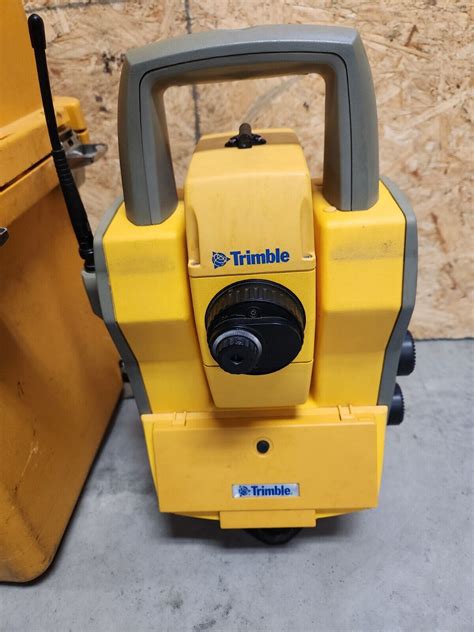 Trimble 5603 DR200 Robotic Reflectorless AutoLock Total Station POWERS