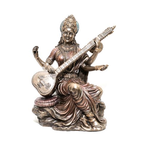 Goddess Maa Saraswati Idol 6 Sri Sathya Sai Premamrutha Prakashana