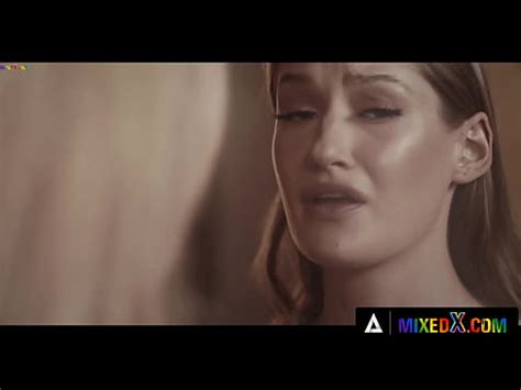MIXEDX Las hermosas Tiffany Tatum e Ivi Rein se follan la boca con sus coños mojados XVIDEOS